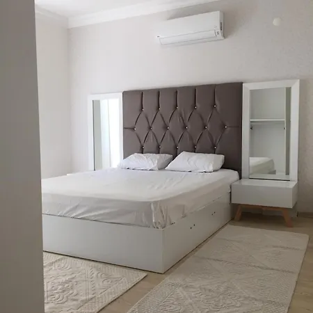 Palace Aparthotel *